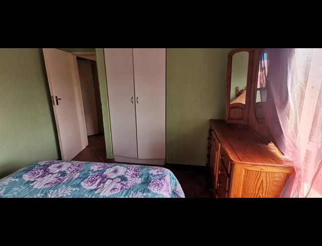 3 BEDROOM APARTMENT FOR SALE IN RENSBURG